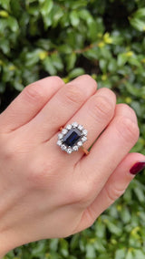 Natural Blue Sapphire & Diamond 18ct Gold Cluster Ring (3.14ct)