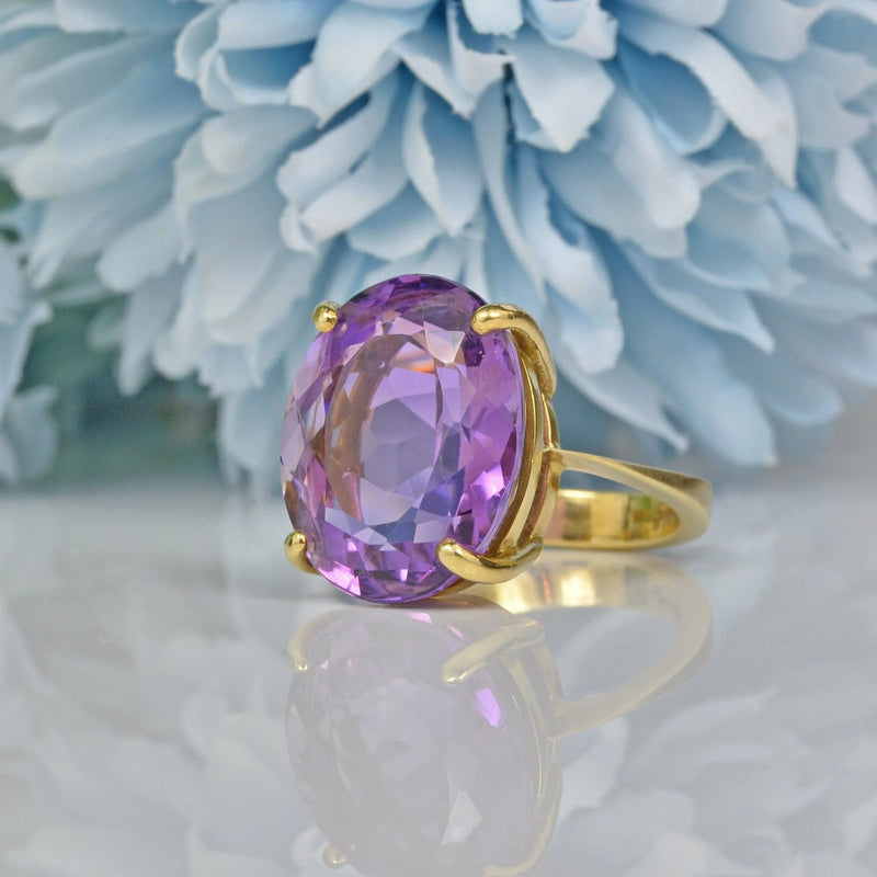 AMETHYST 18CT GOLD SOLITAIRE RING - MILLENNIUM