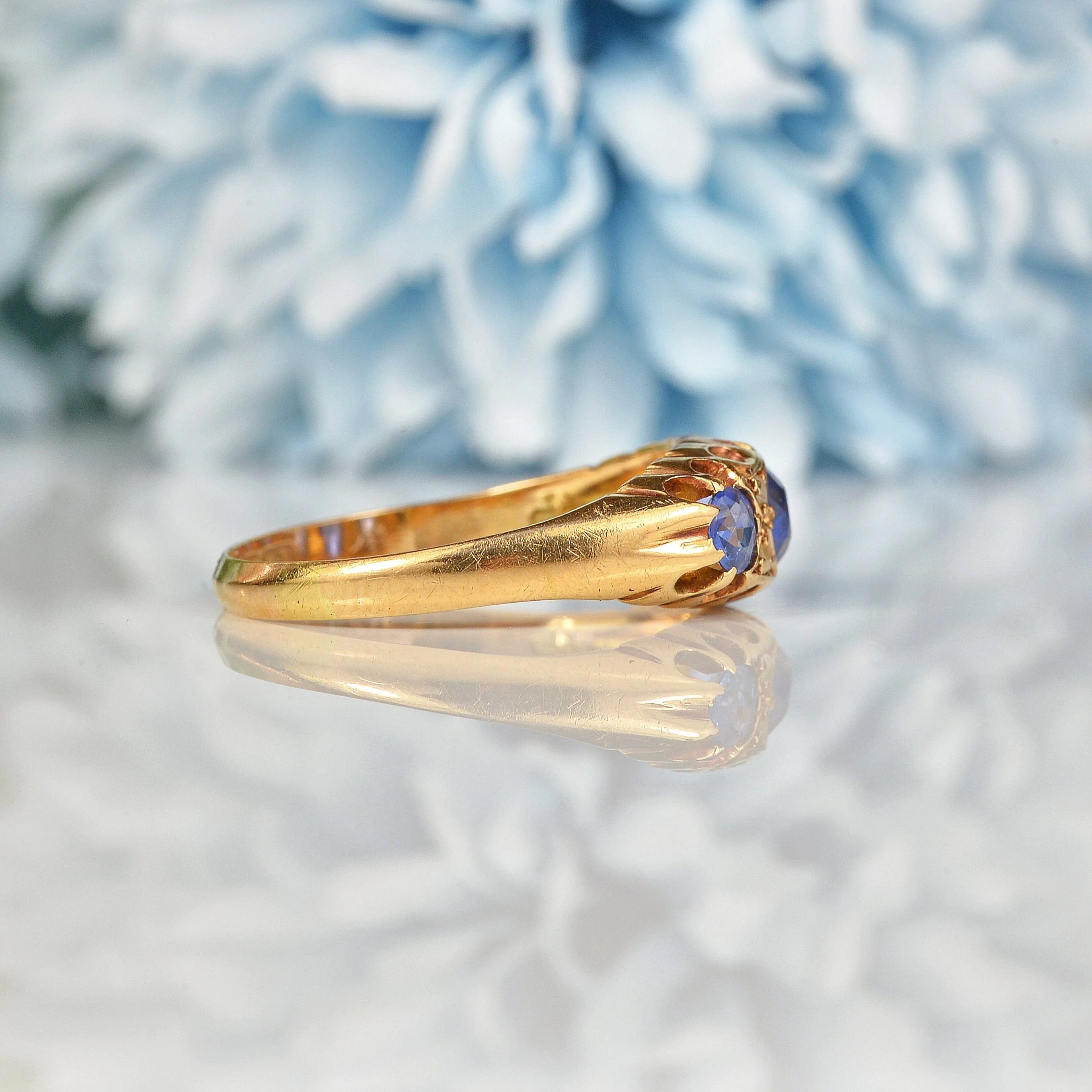 Ellibelle Jewellery ANTIQUE 18ct GOLD THREE STONE SAPPHIRE & DIAMOND RING