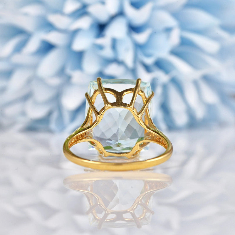 Aquamarine & Diamond 18ct Gold Dress Ring (10.60ct) Ellibelle Jewellery Aquamarine & Diamond 18ct Gold Dress Ring (10.60ct) Ellibelle Jewellery