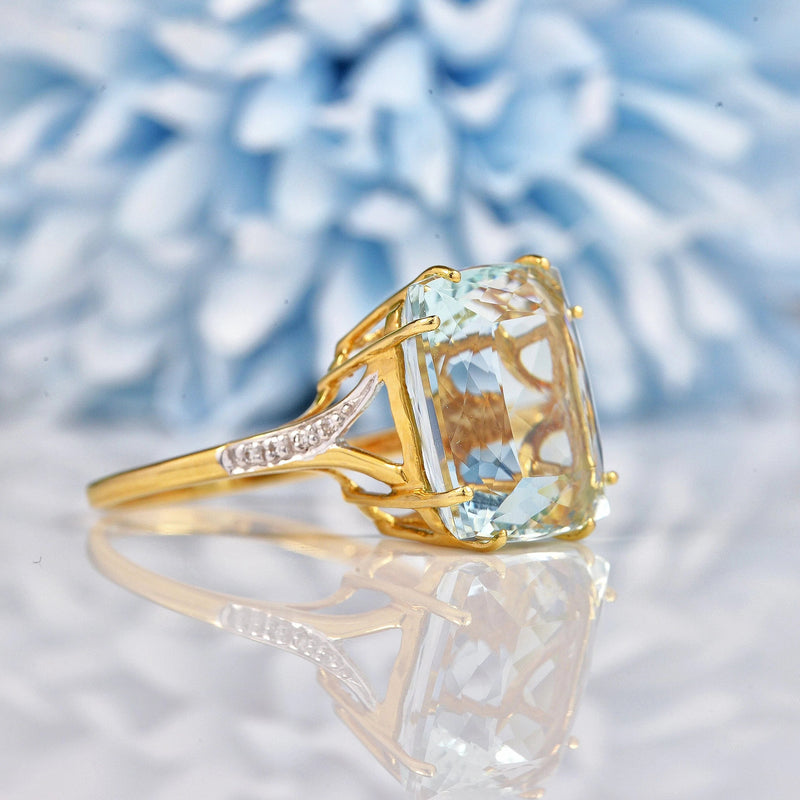 Aquamarine & Diamond 18ct Gold Dress Ring (10.60ct) Ellibelle Jewellery Aquamarine & Diamond 18ct Gold Dress Ring (10.60ct) Ellibelle Jewellery