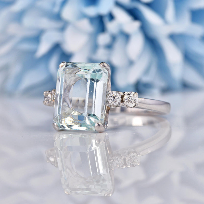 Ellibelle Jewellery Aquamarine & Diamond 18ct White Gold Ring