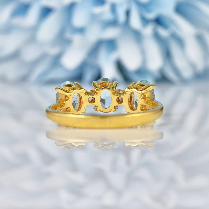 Ellibelle Jewellery Aquamarine & Diamond 18ct Yellow Gold Ring