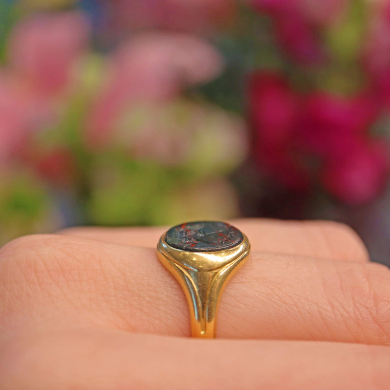 Ellibelle Jewellery ART DECO BLOODSTONE INTAGLIO 18CT GOLD SIGNET RING