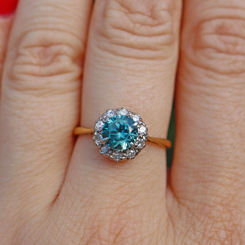 ART DECO BLUE ZIRCON & DIAMOND 18CT GOLD CLUSTER RING