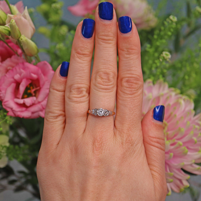 Ellibelle Jewellery Art Deco Diamond Engagement Ring (0.20ct)