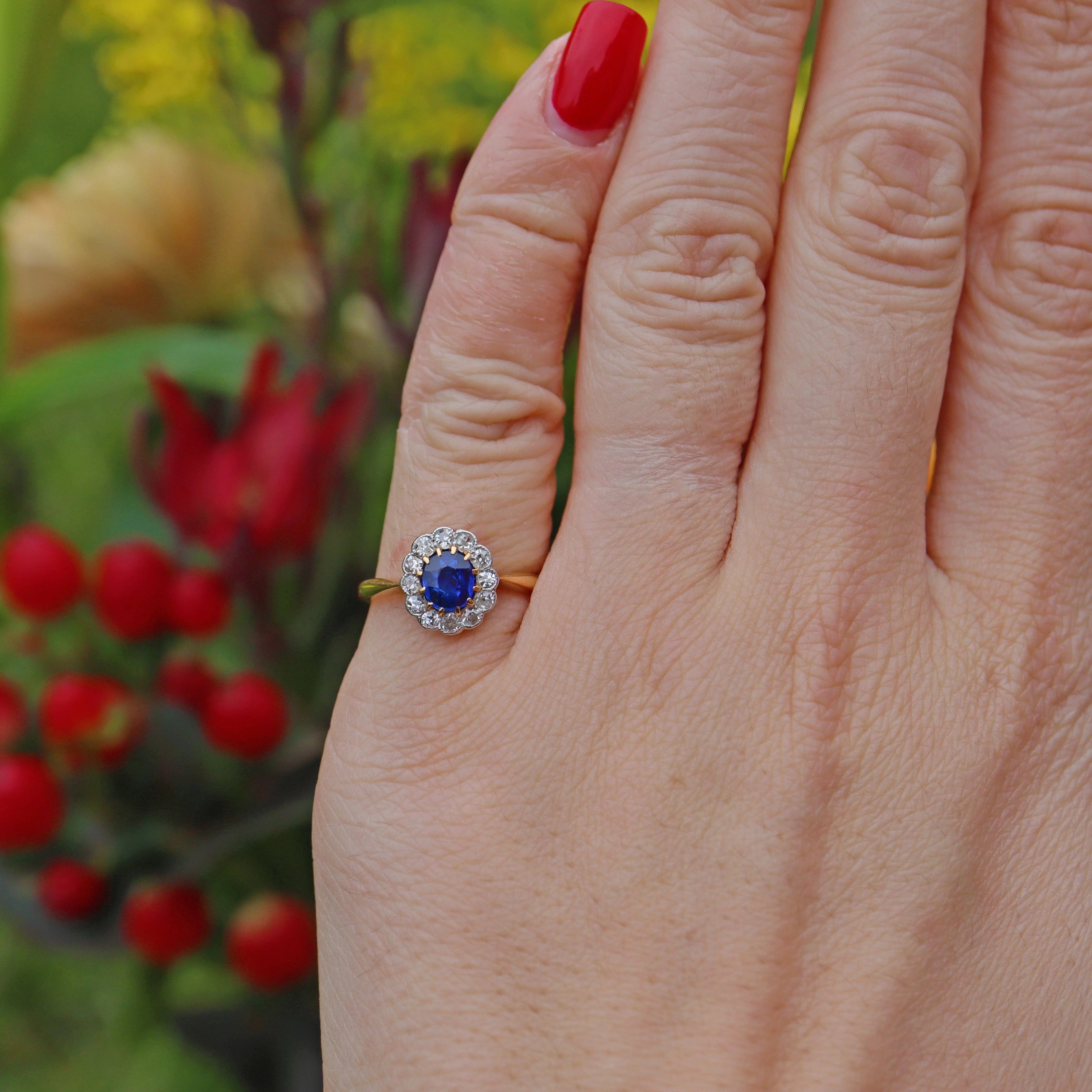 Ellibelle Jewellery ART DECO SAPPHIRE & DIAMOND 18CT GOLD CLUSTER RING