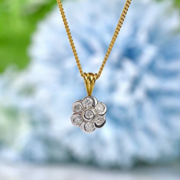 Ellibelle Jewellery Diamond 18ct Gold Daisy Cluster Pendant Necklace