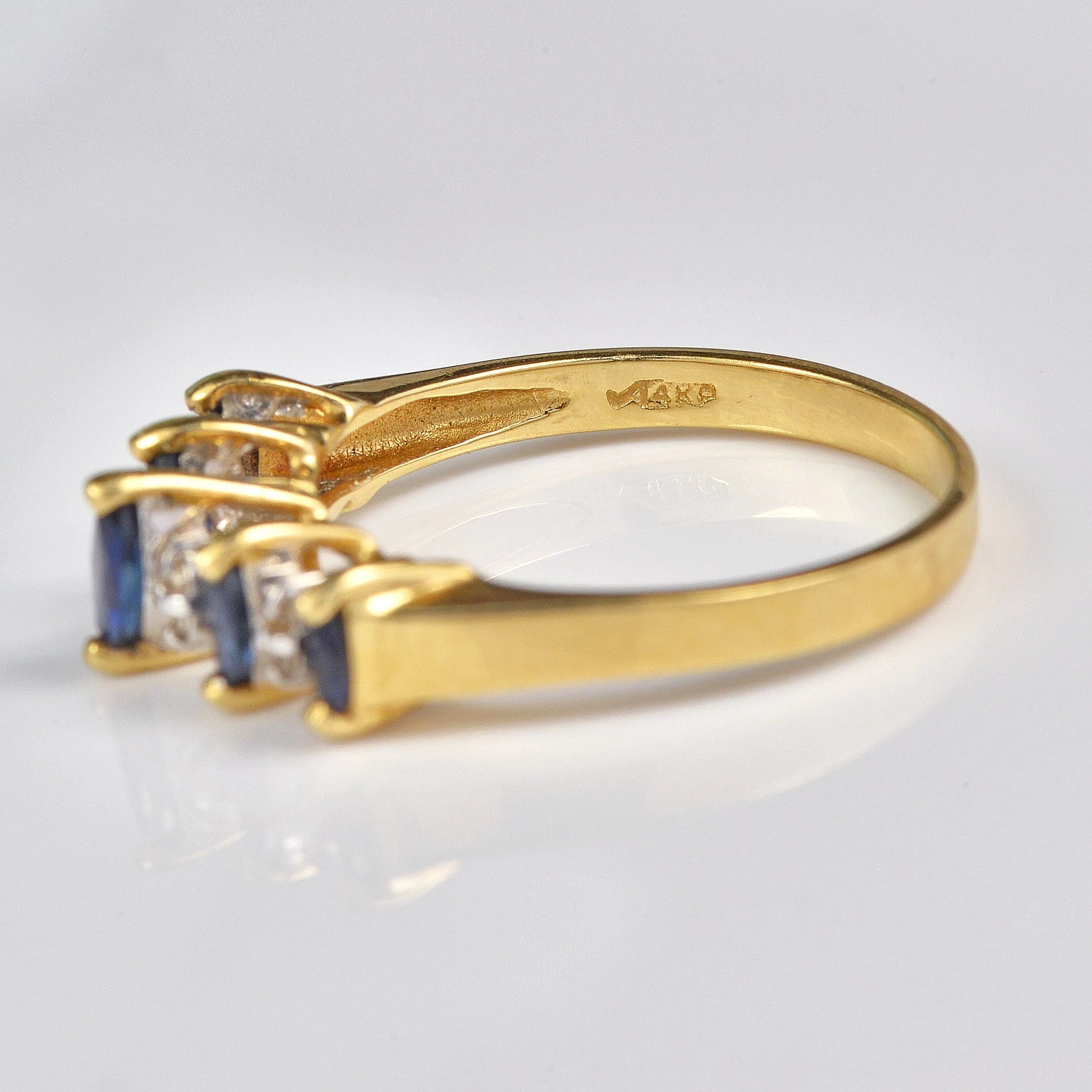 Ellibelle Jewellery Marquise Sapphire & Diamond 14k Gold Ring