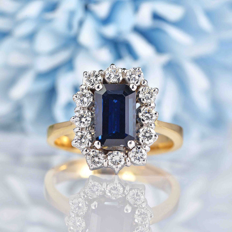 Ellibelle Jewellery Natural Blue Sapphire & Diamond 18ct Gold Cluster Ring (3.14ct)