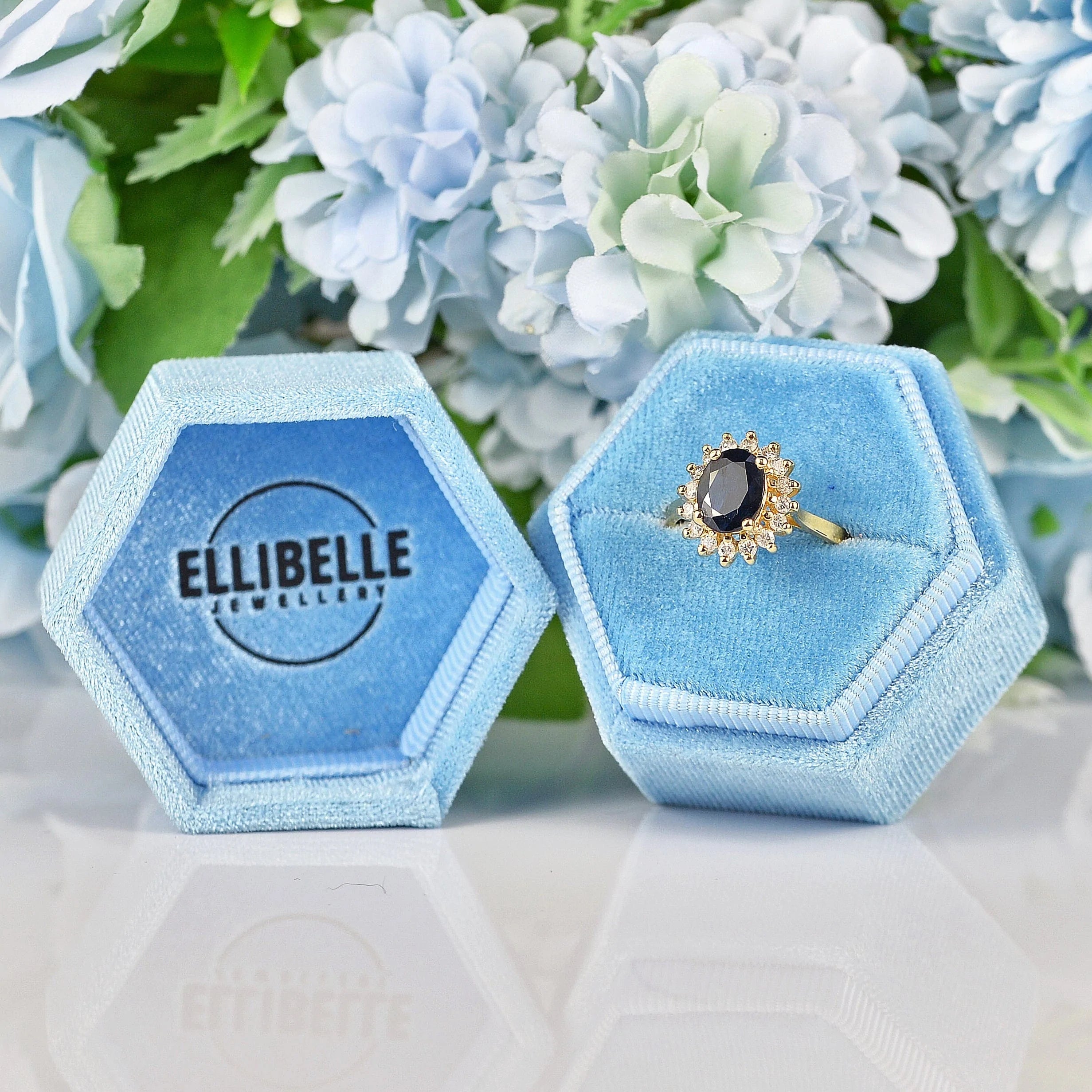 Ellibelle Jewellery Sapphire & Diamond 14k Gold Oval Cluster Ring