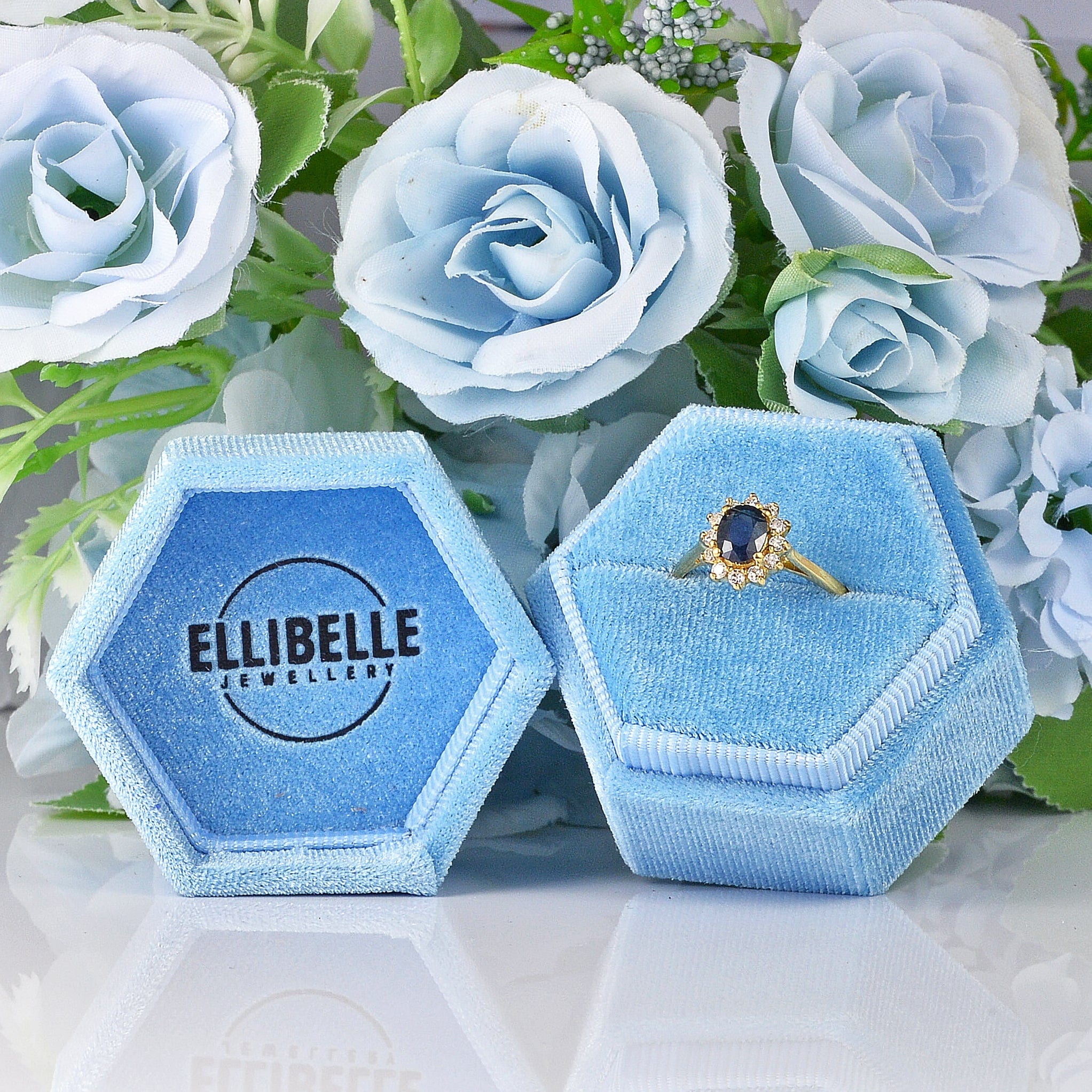 Ellibelle Jewellery Sapphire & Diamond 18ct Gold Oval Cluster Ring