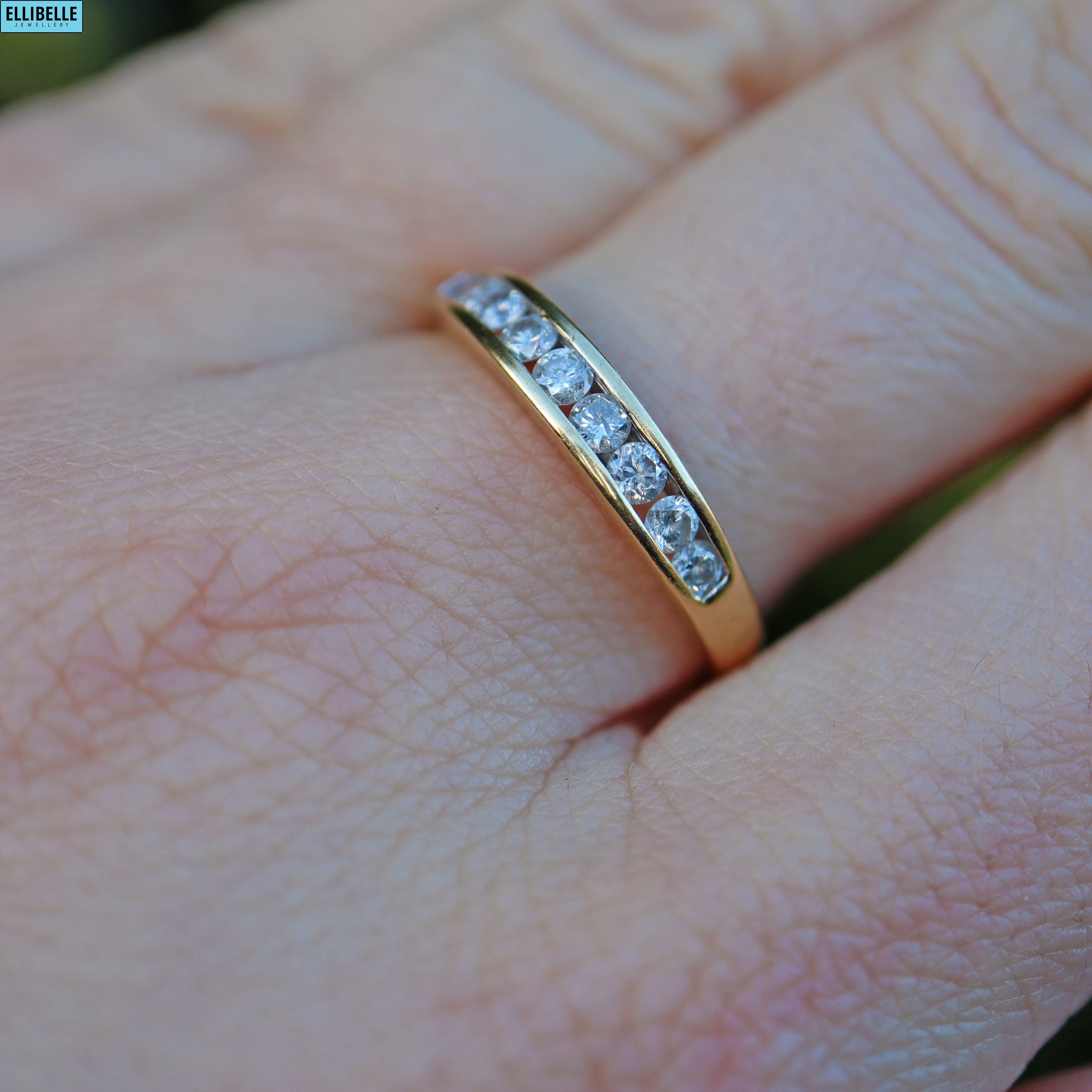 Vintage 18ct Gold Diamond Eternity Wedding Band Ring