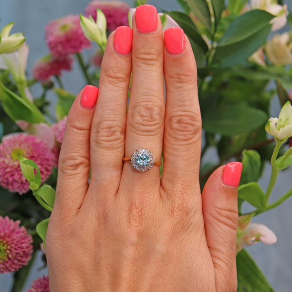 Ellibelle Jewellery Vintage 1960s Blue Zircon & Diamond 18ct Gold Cluster Ring