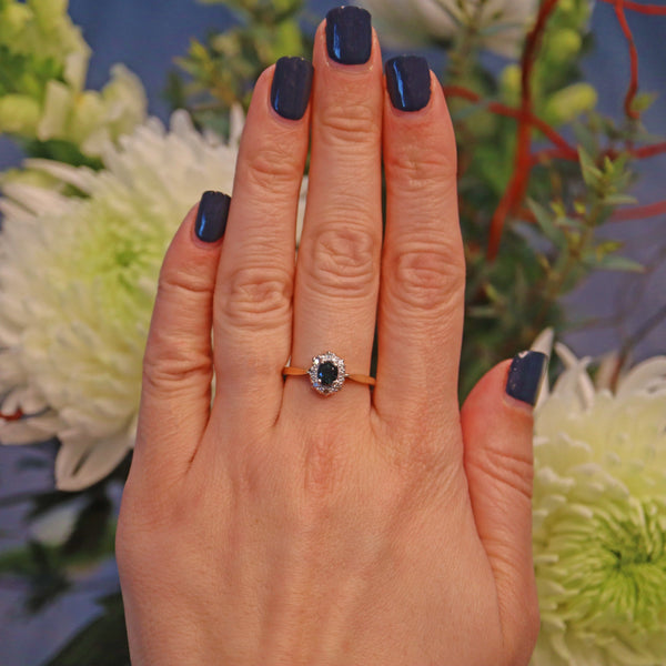Ellibelle Jewellery VINTAGE 1960S SAPPHIRE & DIAMOND CLUSTER RING