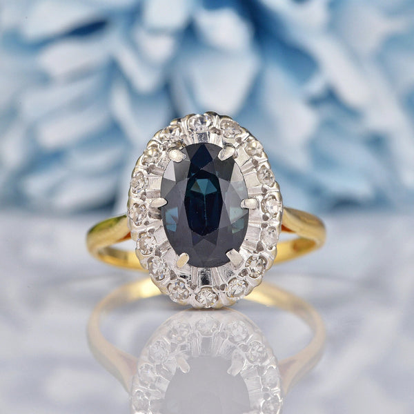 Ellibelle Jewellery Vintage 1963 Sapphire & Diamond 18ct Gold Cluster Ring (2.77ct)
