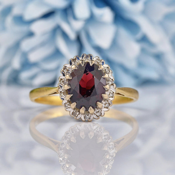 Ellibelle Jewellery Vintage 1968 Garnet & Diamond Gold Cluster Ring