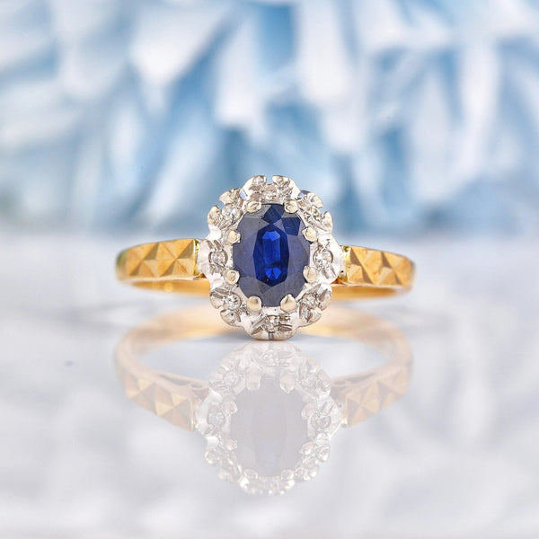 Ellibelle Jewellery Vintage 1970 Blue Sapphire & Diamond Cluster Ring