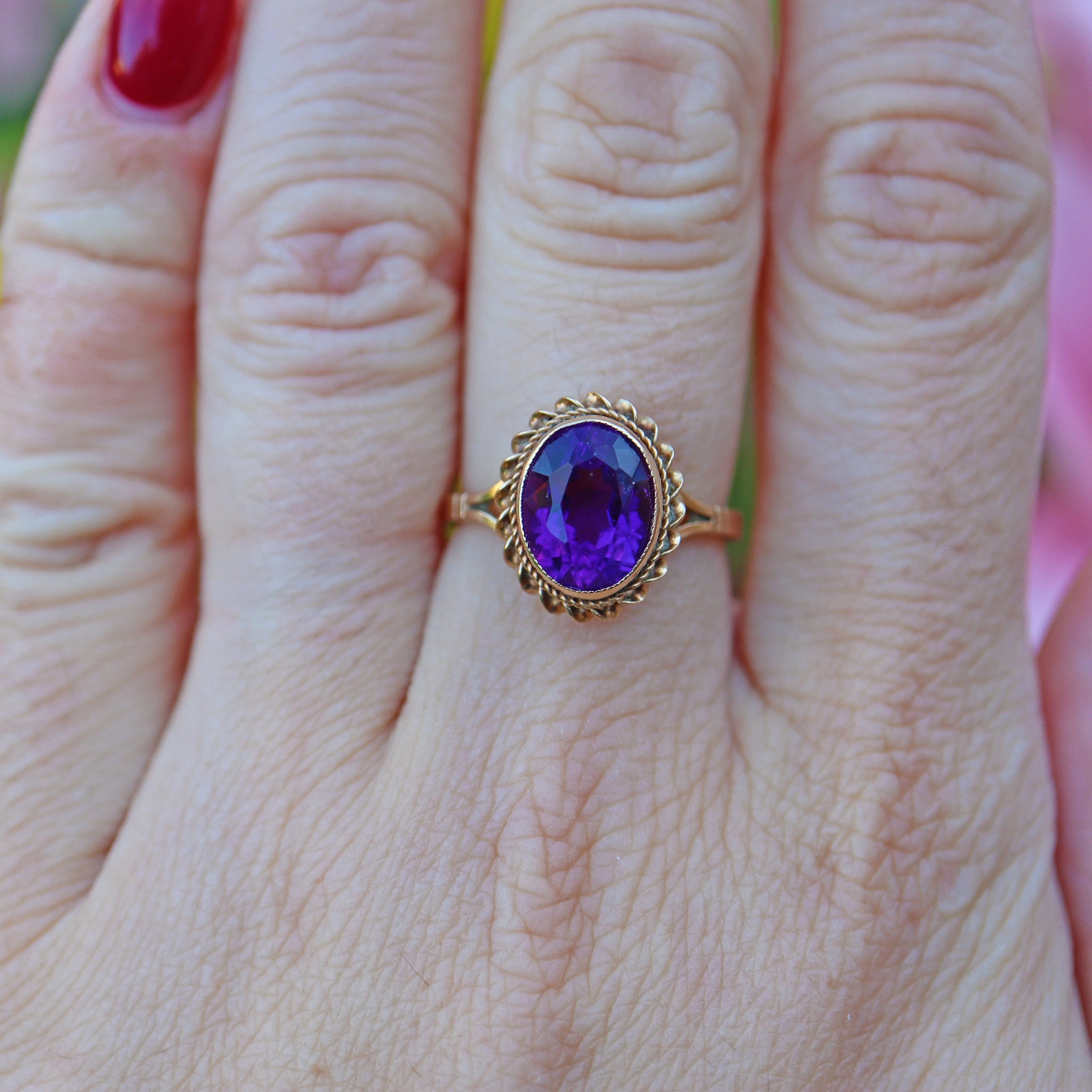 Ellibelle Jewellery Vintage 1970s Amethyst 9ct Gold Solitaire Ring