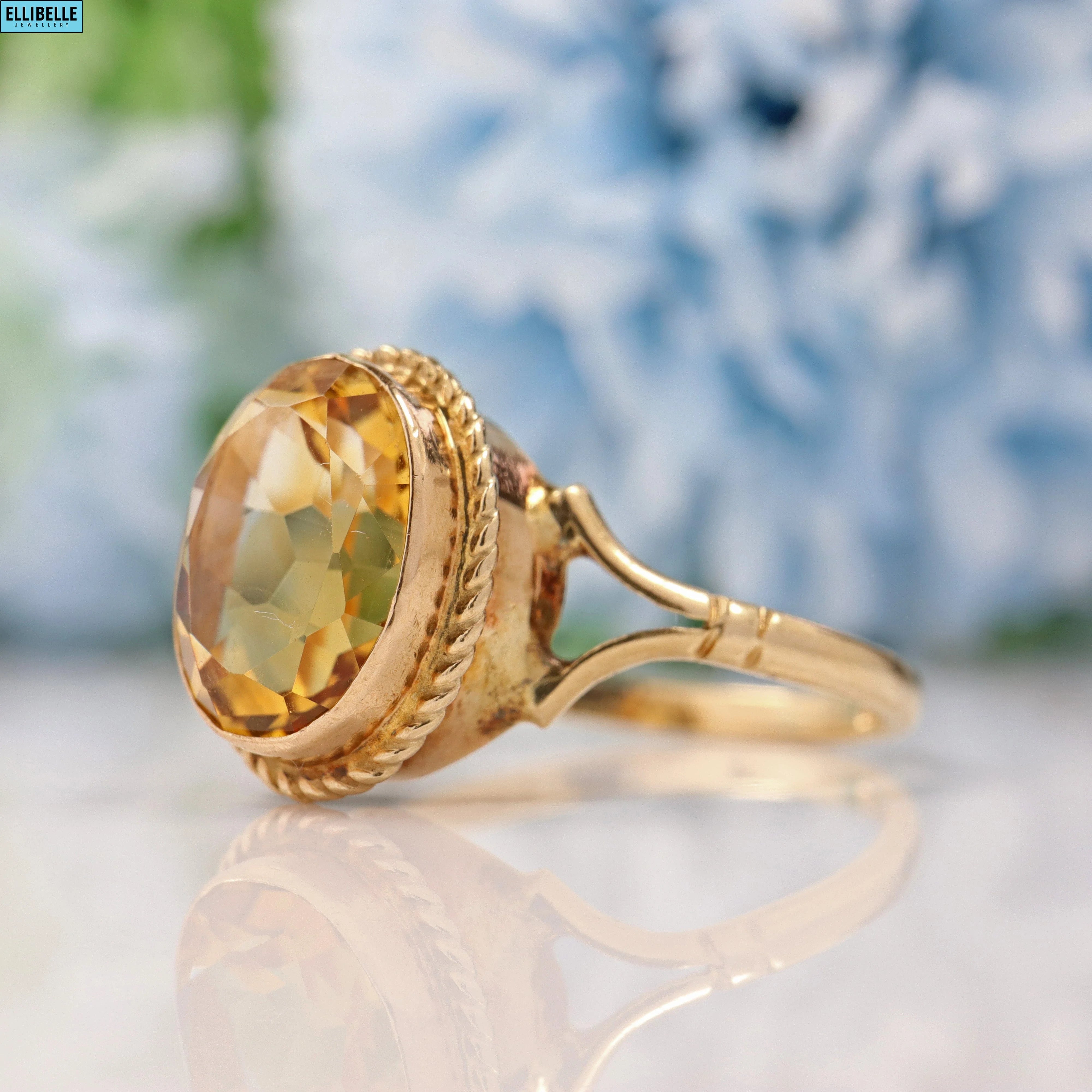 VINTAGE 1970S CITRINE 9CT GOLD SOLITAIRE RING