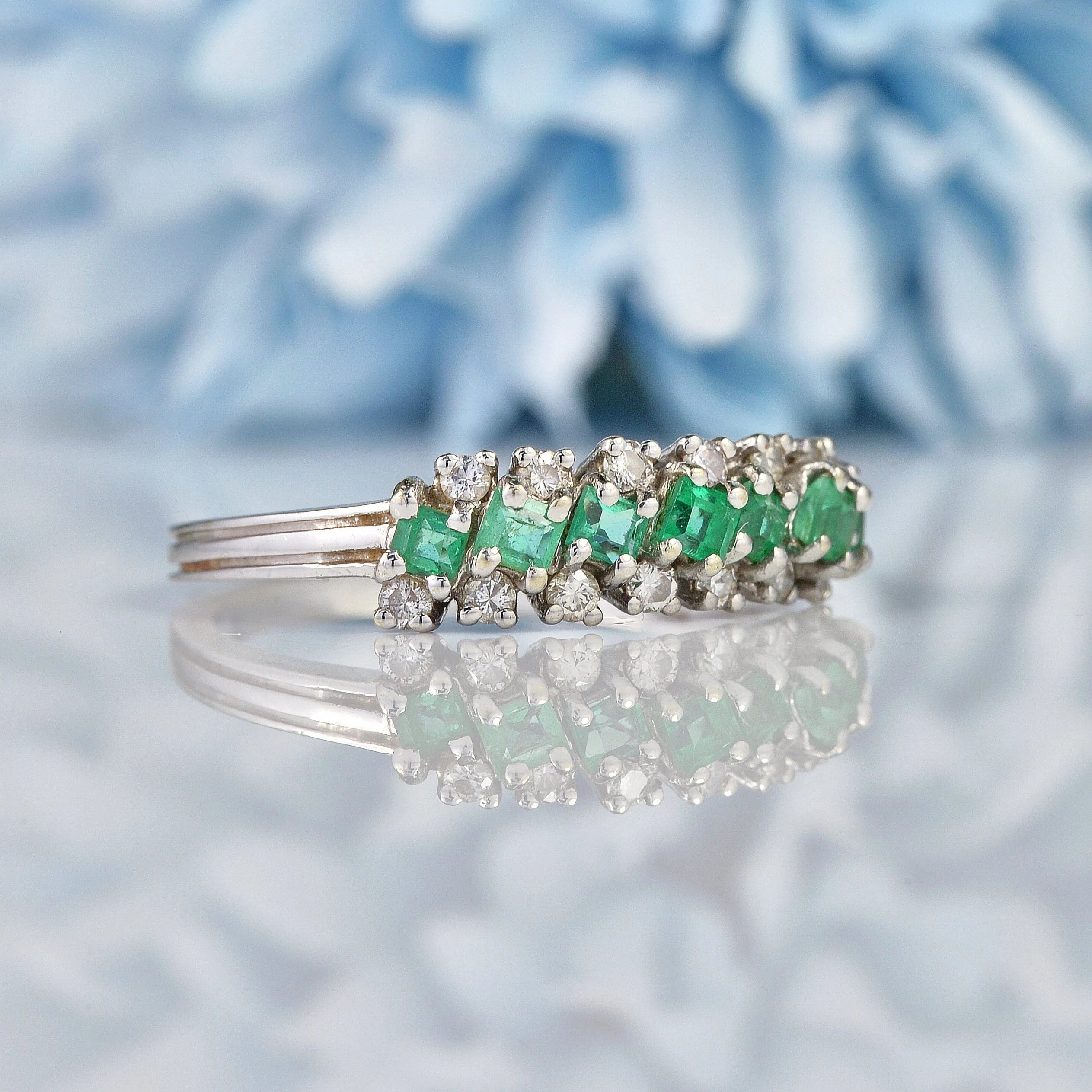 Ellibelle Jewellery Vintage 1970s Emerald & Diamond White Gold Ring