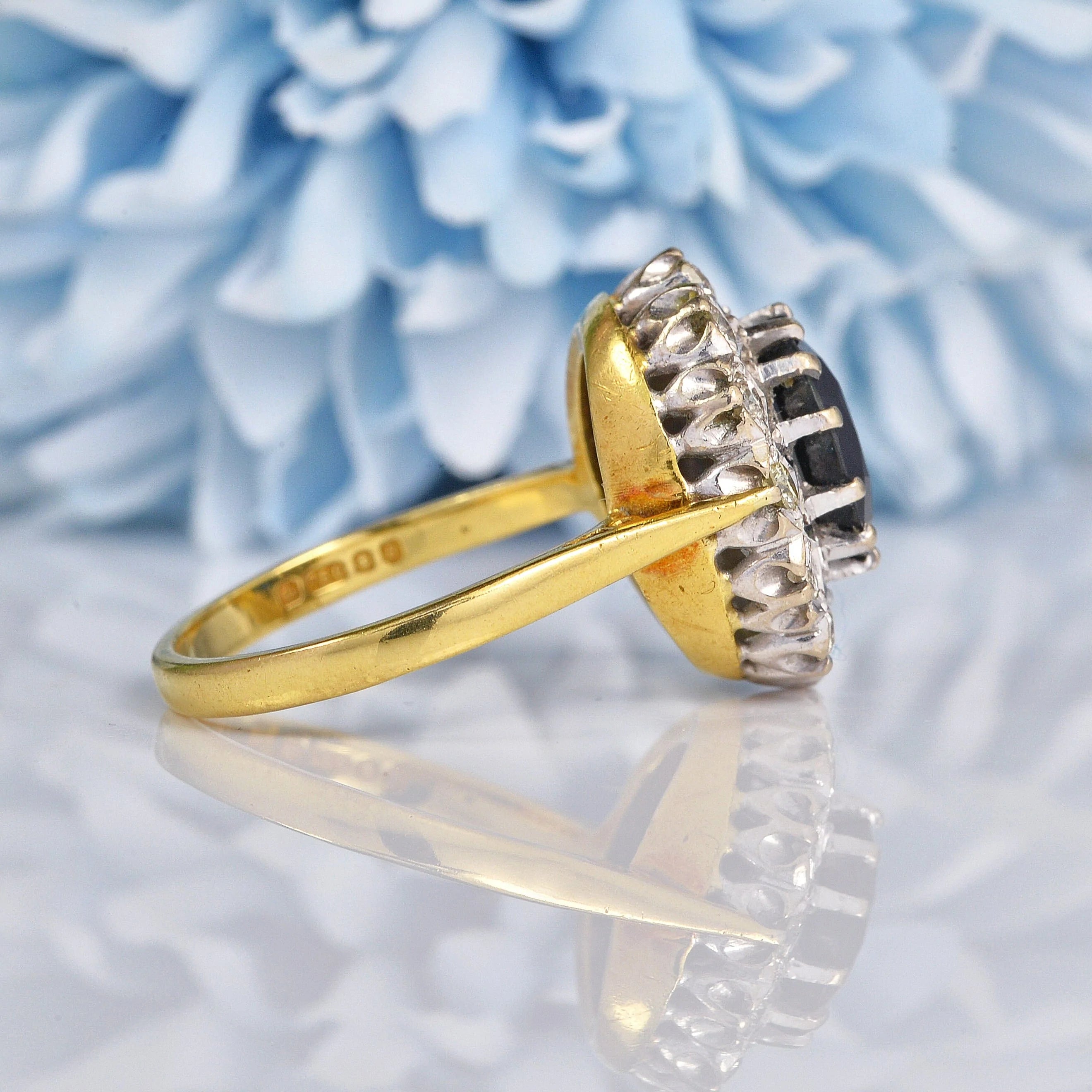 Ellibelle Jewellery Vintage 1970s Sapphire & Diamond 18ct Gold Cluster Ring