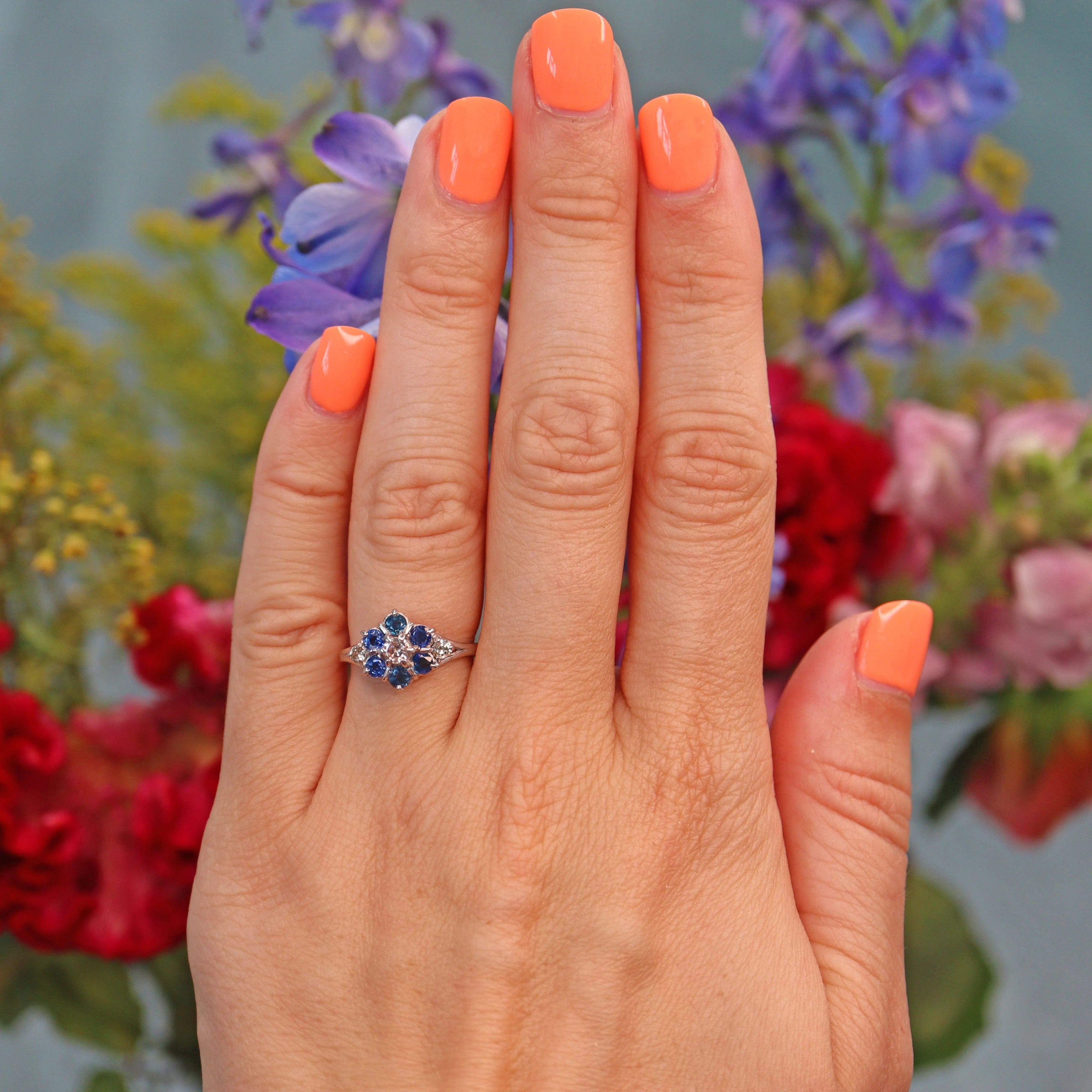 Ellibelle Jewellery Vintage 1970s Sapphire & Diamond White Gold Cluster Ring