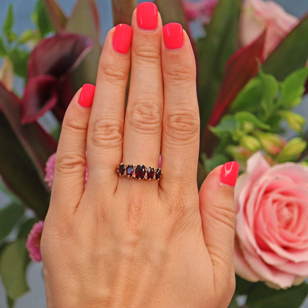 Ellibelle Jewellery Vintage 1972 Garnet Five Stone 9ct Gold Ring
