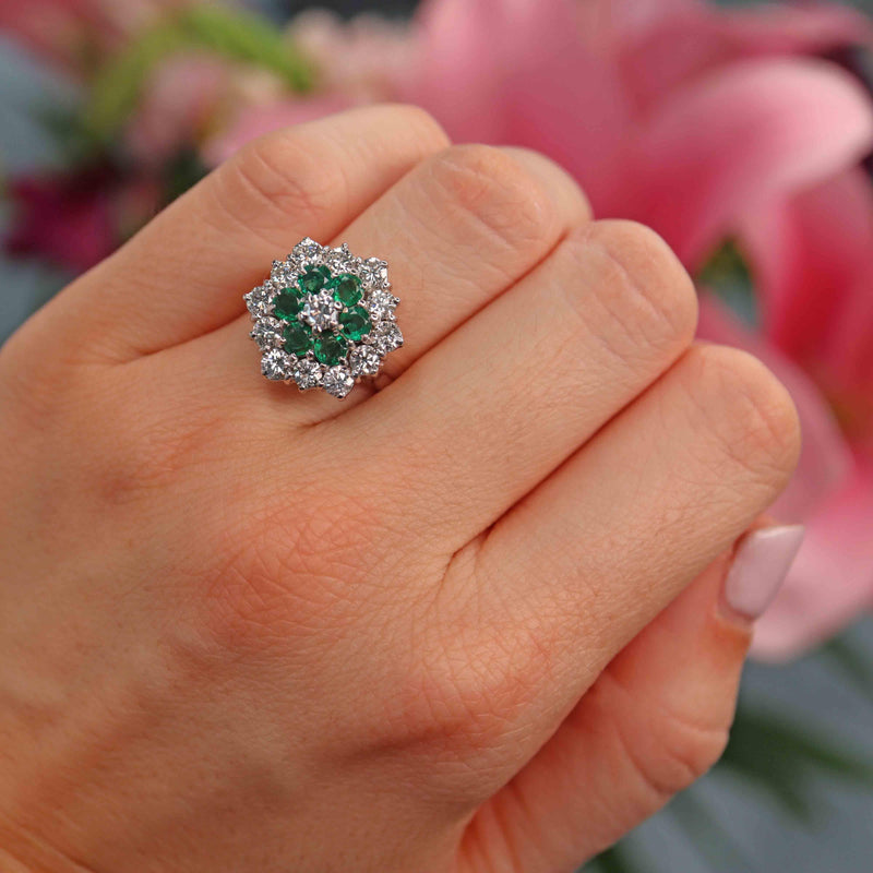 Ellibelle Jewellery Vintage 1975 Emerald & Diamond 18ct White Gold Cluster Ring