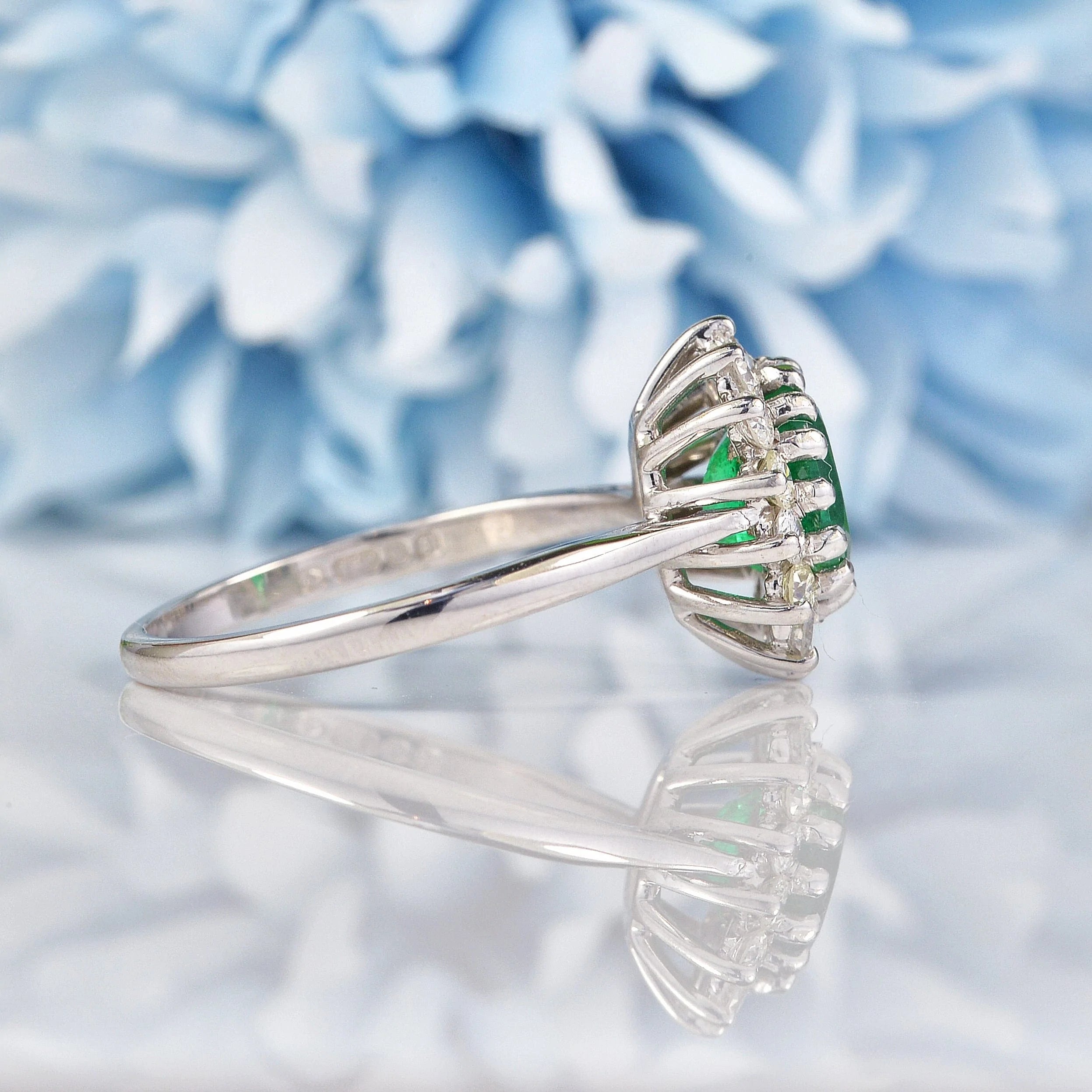 Ellibelle Jewellery Vintage 1980 Emerald & Diamond 18ct White Gold Cluster Ring