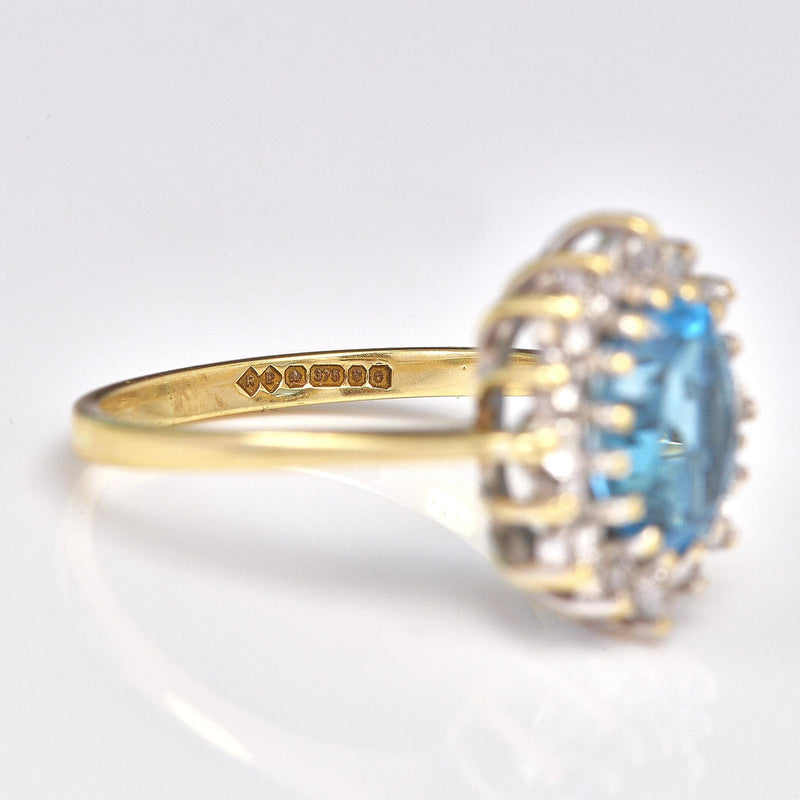 Ellibelle Jewellery Vintage 1980s Blue Topaz & Diamond Gold Cluster Ring