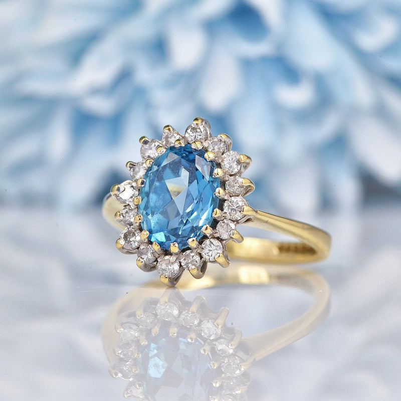 Ellibelle Jewellery Vintage 1980s Blue Topaz & Diamond Gold Cluster Ring