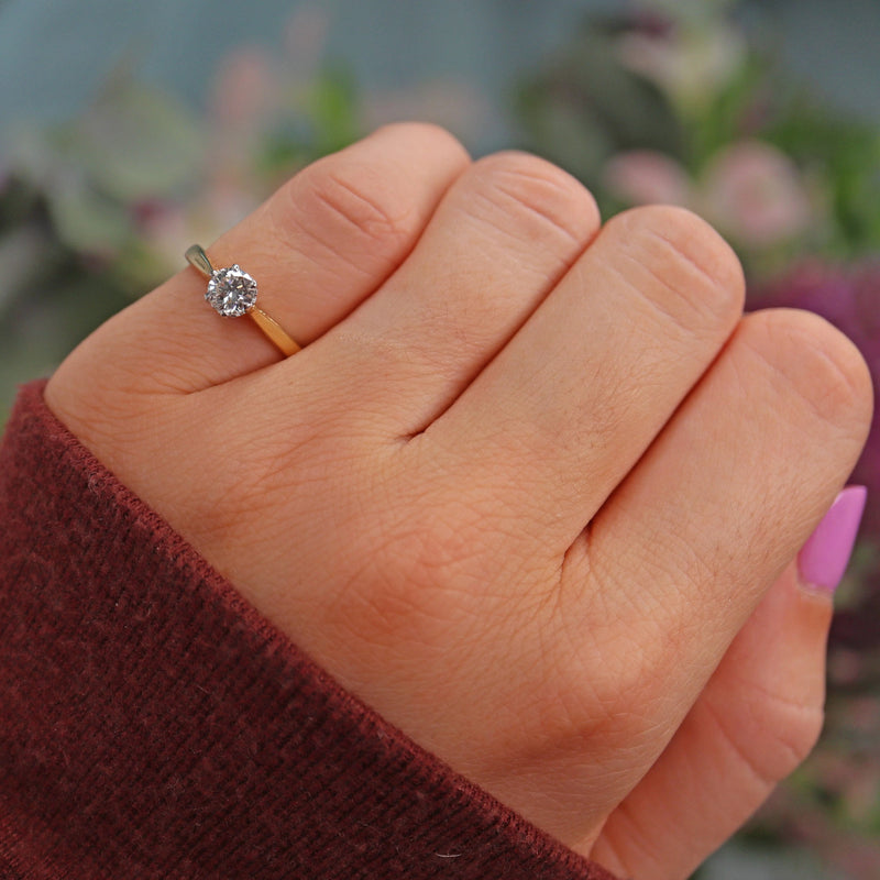 Ellibelle Jewellery Vintage 1986 Diamond Solitaire Engagement Ring (0.50ct)