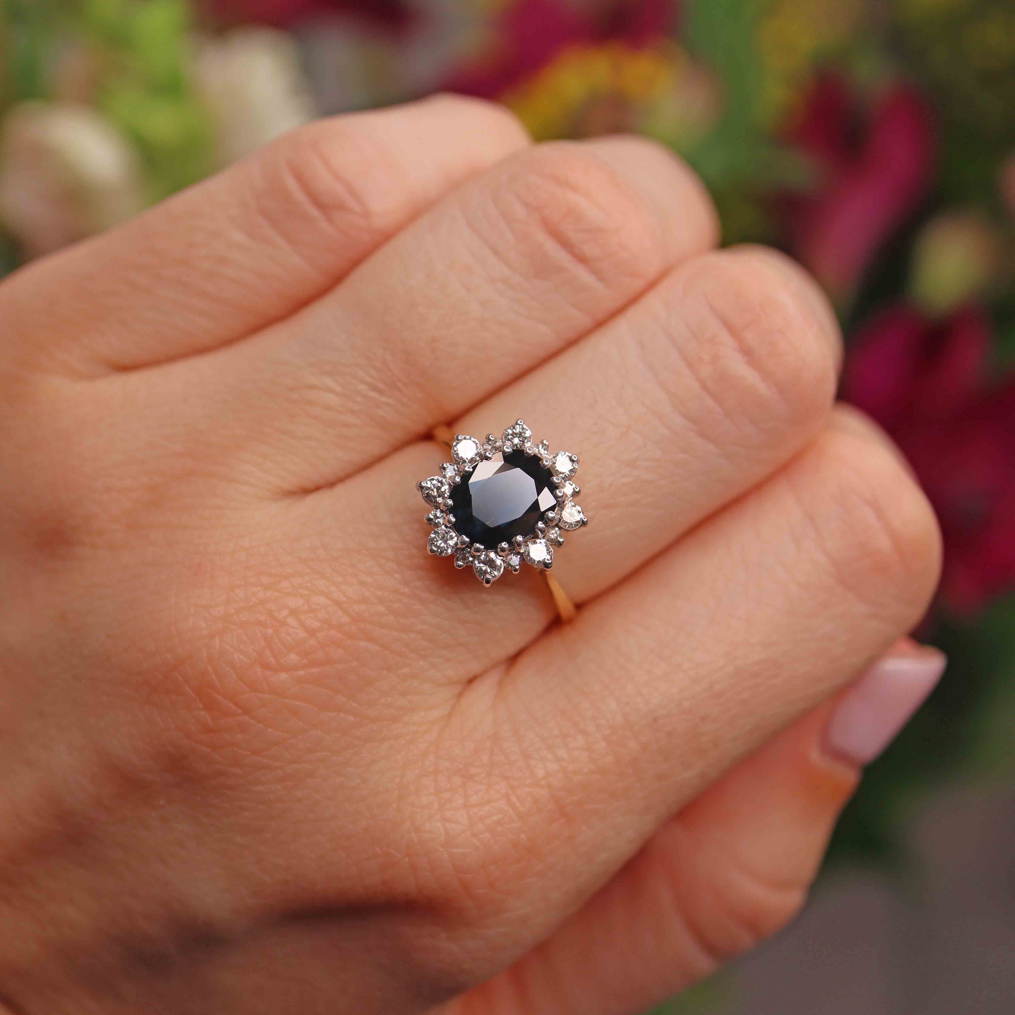 Ellibelle Jewellery Vintage 1986 Sapphire & Diamond 18ct Gold Cluster Ring