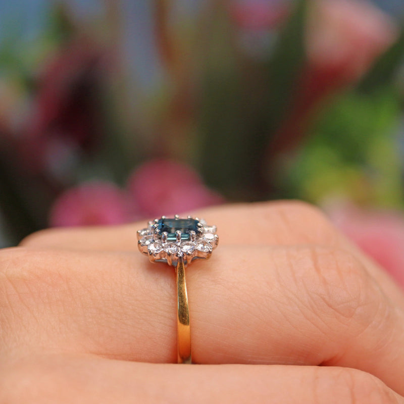 Ellibelle Jewellery Vintage 1986 Teal Sapphire & Diamond 18ct Gold Cluster Ring