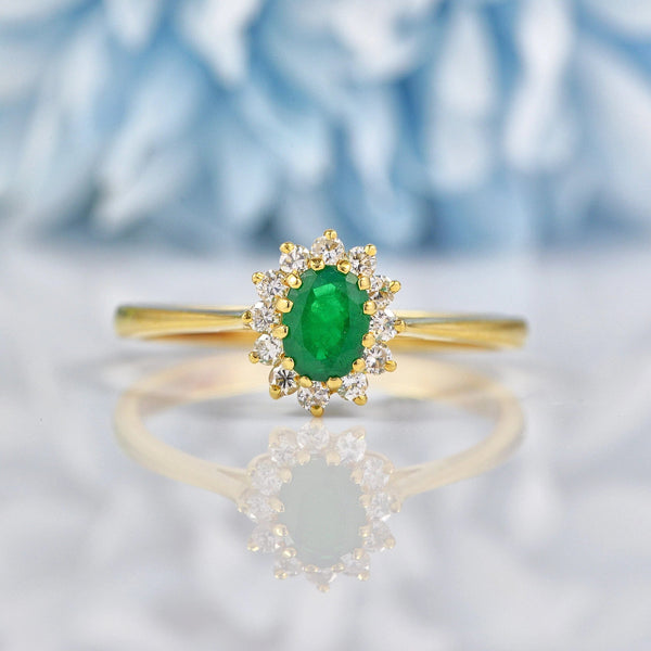 Ellibelle Jewellery Vintage 1990 Natural Emerald & Diamond Cluster Ring
