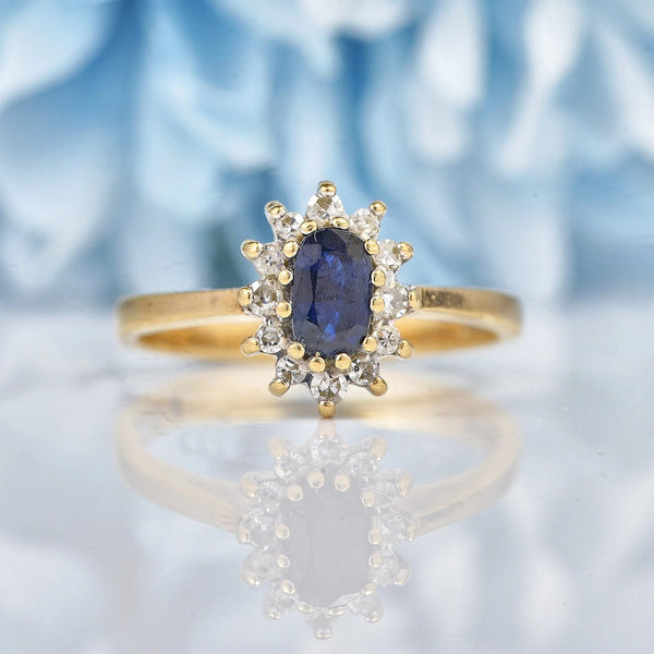 Ellibelle Jewellery Vintage 1990s Blue Sapphire & Diamond Cluster Ring