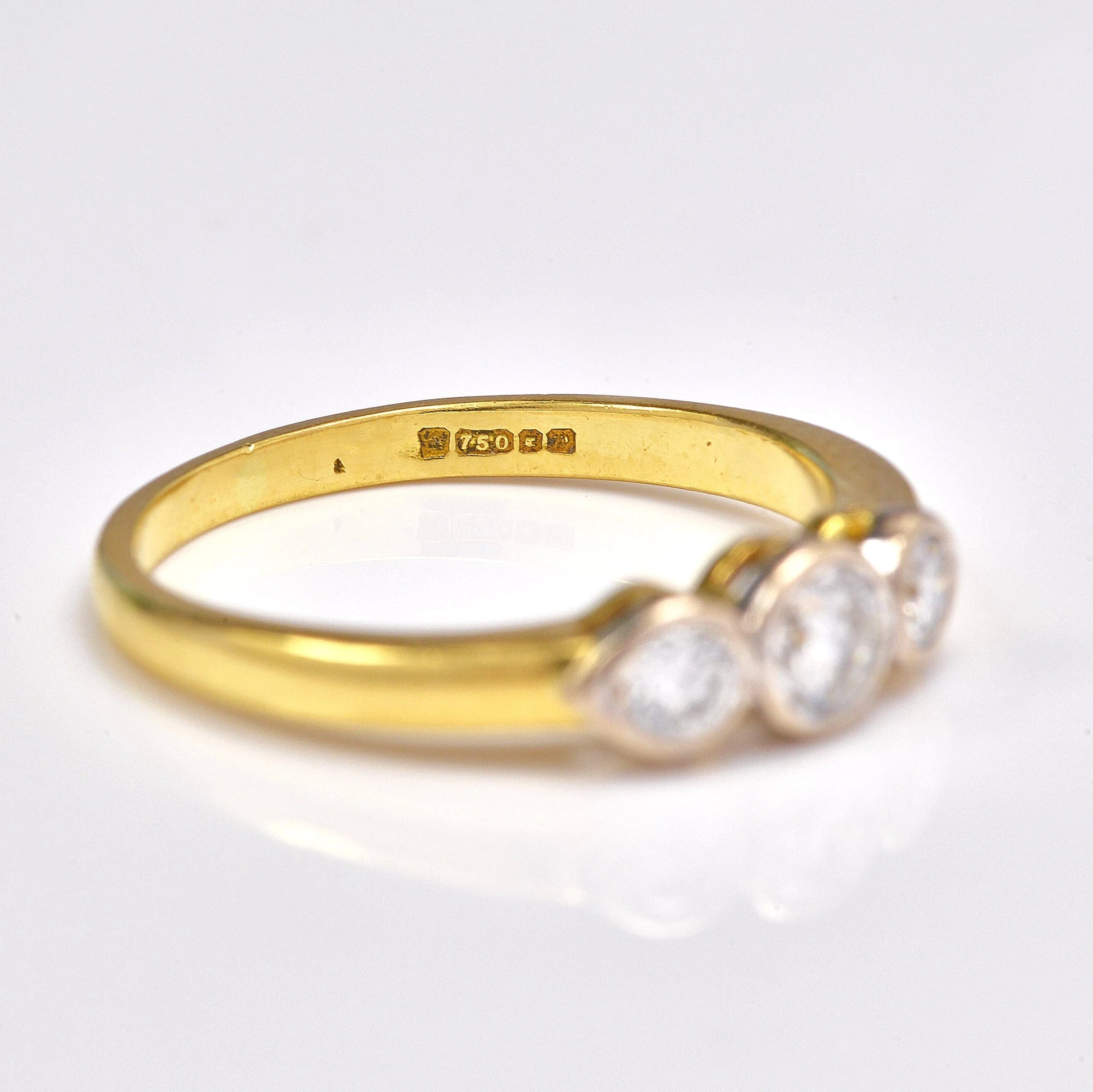 Ellibelle Jewellery Vintage 1996 Diamond Gold Three Stone Engagement Ring (0.50cts)