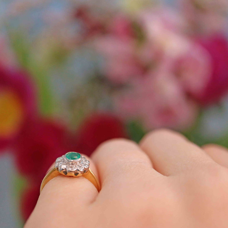 Ellibelle Jewellery Vintage 1996 Natural Emerald & Diamond 18ct Gold Cluster Ring
