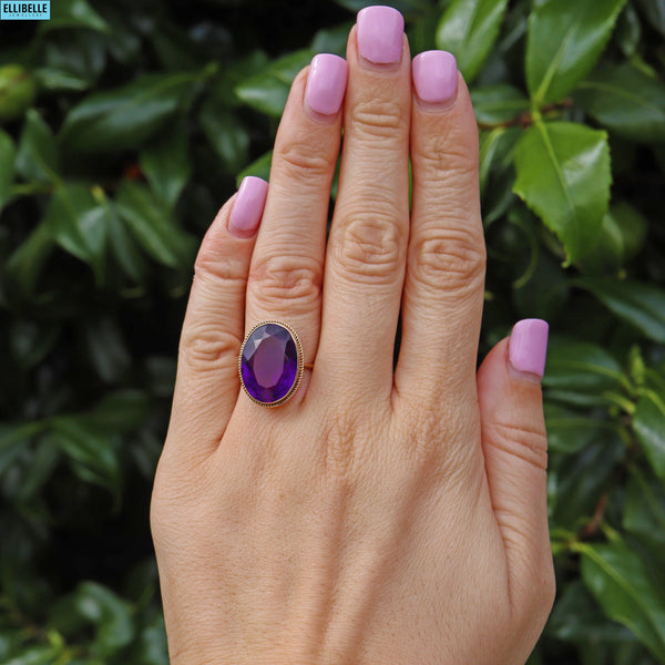 VINTAGE AMETHYST 9CT GOLD SOLITAIRE DRESS RING