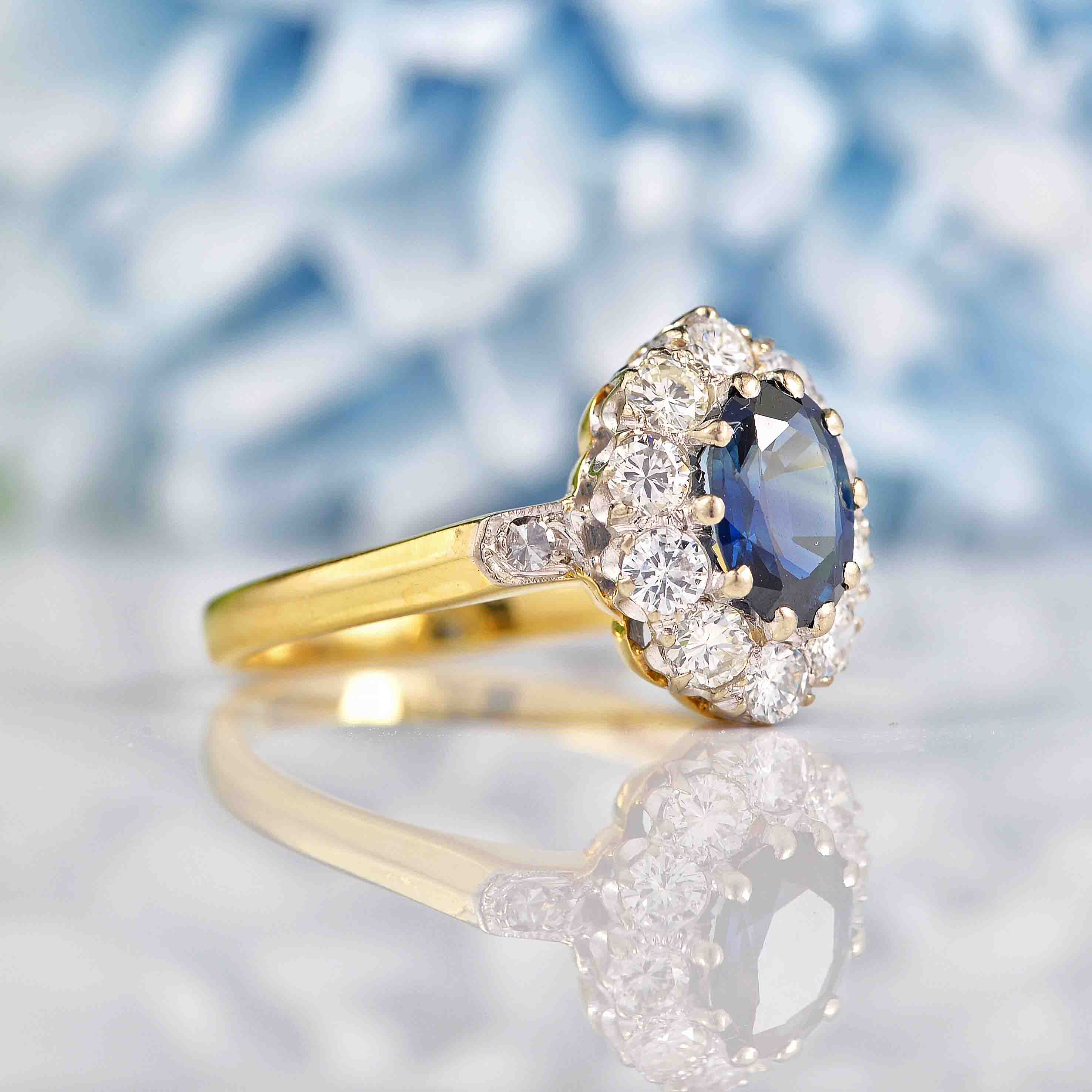 Blue Sapphire 18ct Gold Band Vintage Blue Sapphire Diamond 18ct