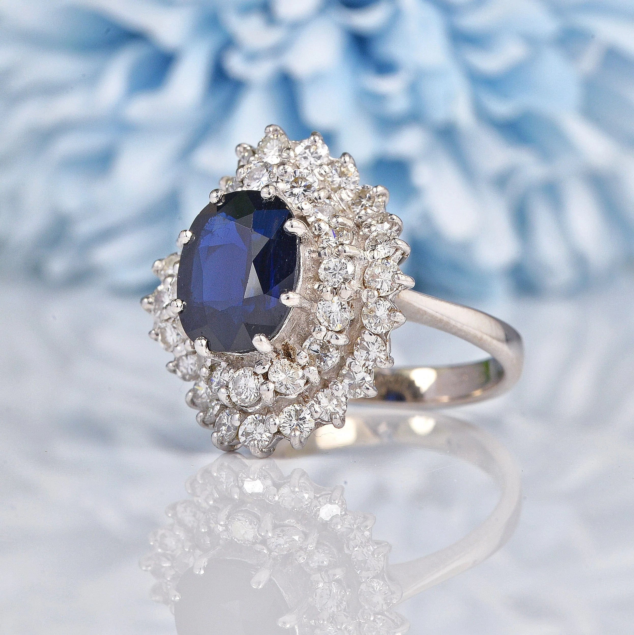 Vintage Blue Sapphire & Diamond 18ct White Gold Dress Ring Ellibelle Jewellery Vintage Blue Sapphire & Diamond 18ct White Gold Dress Ring Ellibelle Jewellery