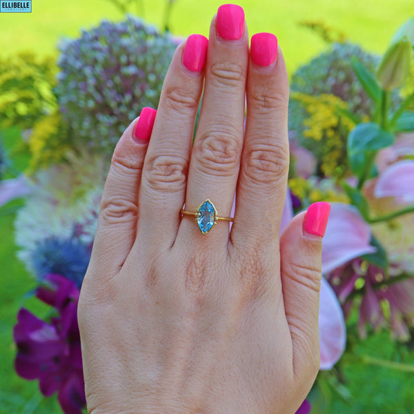 Ellibelle Jewellery VINTAGE BLUE TOPAZ 18CT GOLD SOLITAIRE RING