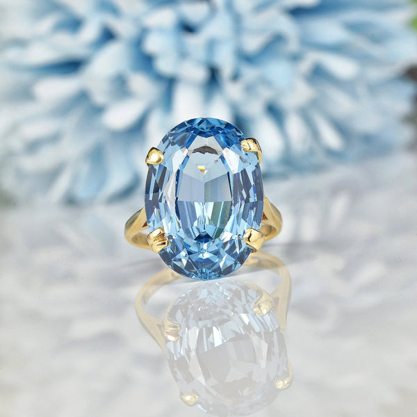 Ellibelle Jewellery VINTAGE BLUE TOPAZ 9CT GOLD COCKTAIL RING