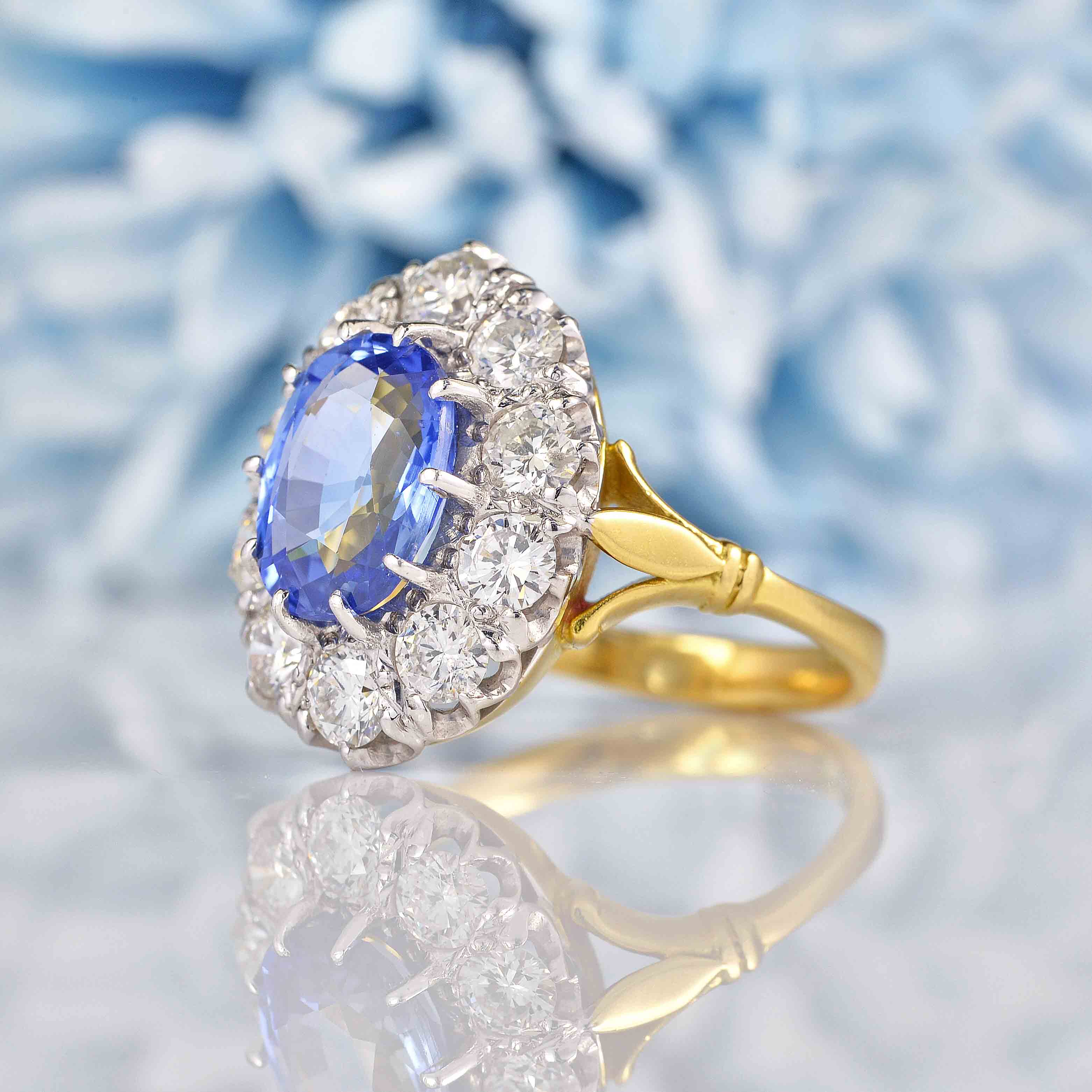 Ellibelle Jewellery Vintage Ceylon Sapphire & Diamond 18ct Gold Cluster Ring