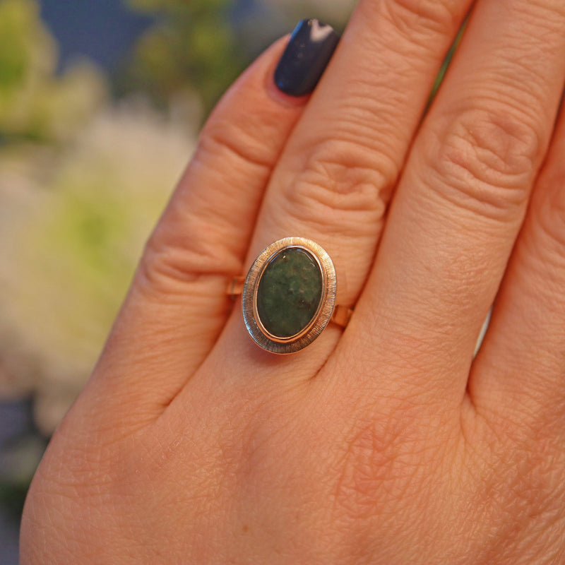 Ellibelle Jewellery Vintage Chinese Jade Yellow Gold Ring