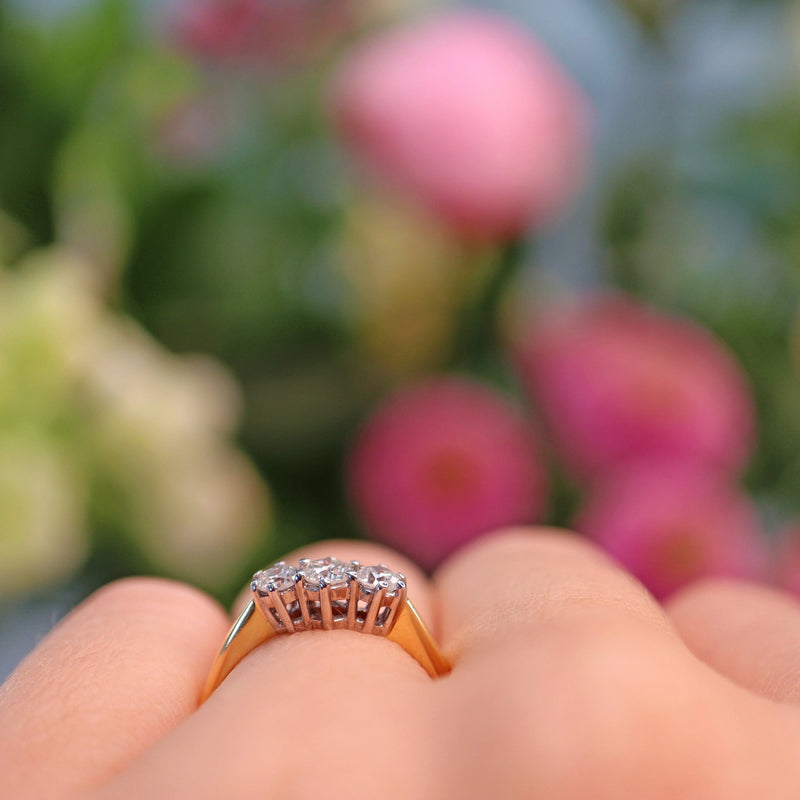 Ellibelle Jewellery Vintage Diamond 18ct Gold Three Stone Engagement Ring (0.50ct)