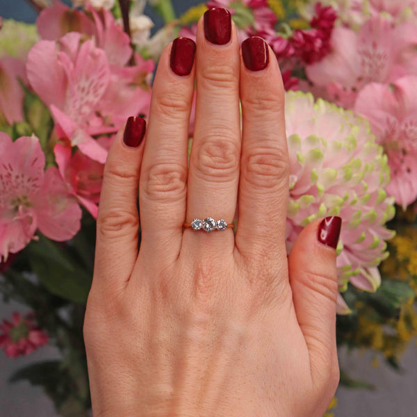 Ellibelle Jewellery Vintage Diamond 18ct Gold Three Stone Engagement Ring (0.90cts)