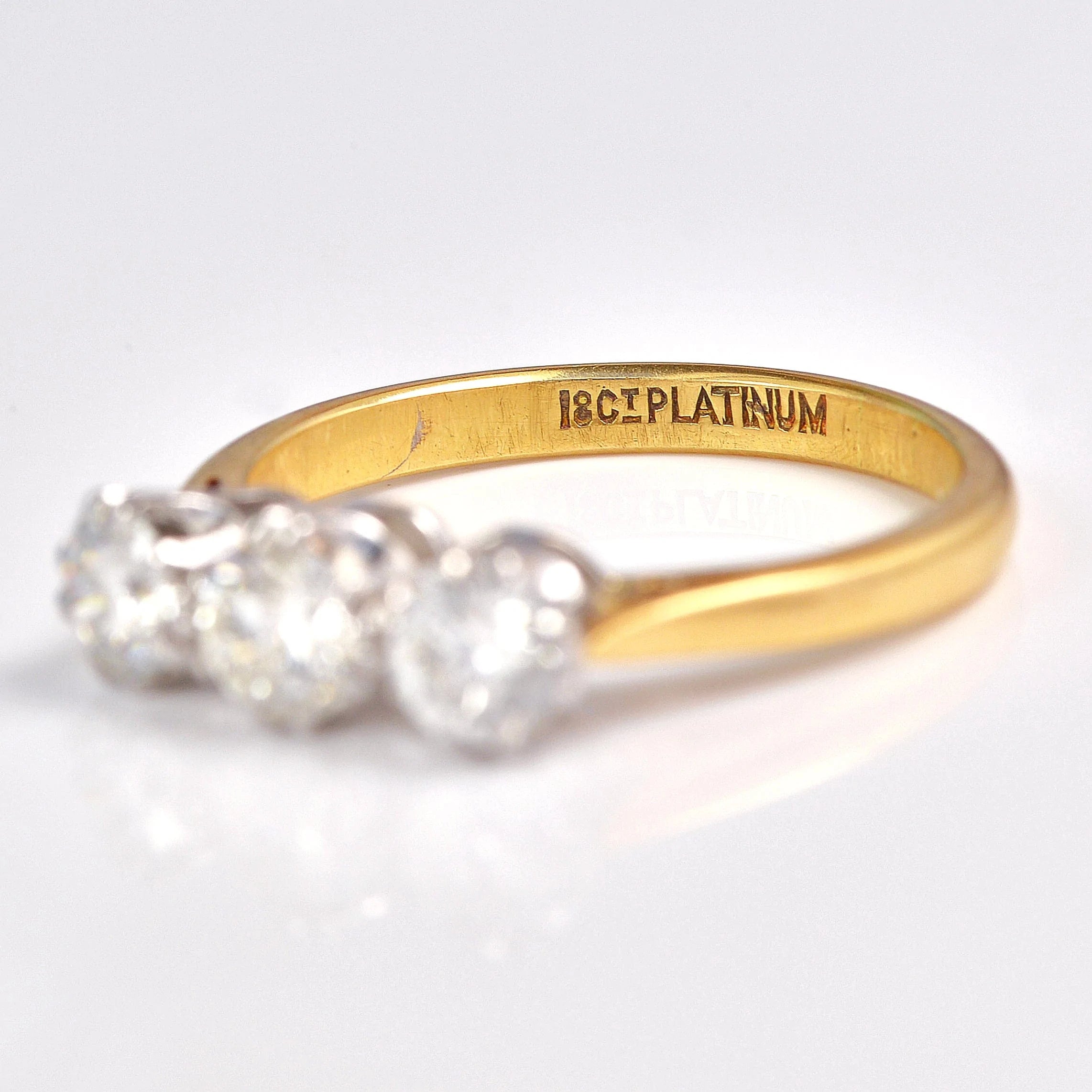Ellibelle Jewellery Vintage Diamond 18ct Gold Three Stone Engagement Ring (1.05ct)