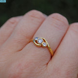 VINTAGE DIAMOND 18CT GOLD TRILOGY THREE STONE RING